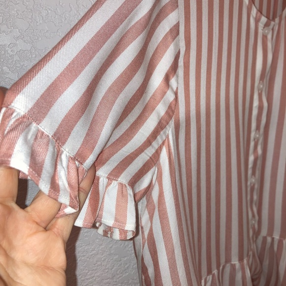 MADEWELL Studio Ruffle Hem Cecilia Stripe SZ: Medium - Picture 5 of 8